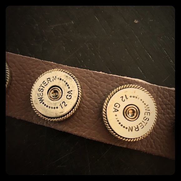 Shotgun shell bracelet NWOT - Picture 1 of 2